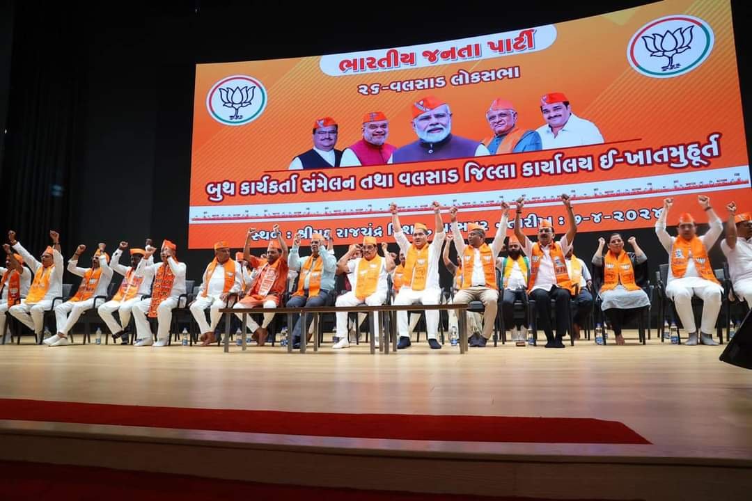 દેશના લોકોએ મોદી સાહેબને ફરી વડાપ્રધાન બનાવવા સંકલ્પ કર્યો છે - સી.આર.પાટીલ 2 FB IMG 1712489831695