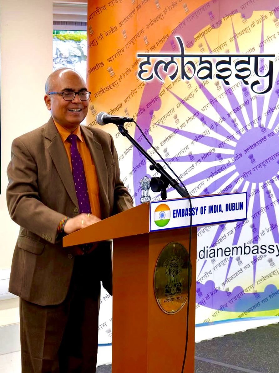 डबलिन स्थित भारतीय दूतावास में मनाया गया हिंदी दिवस 1 IMG 20250928 WA0055